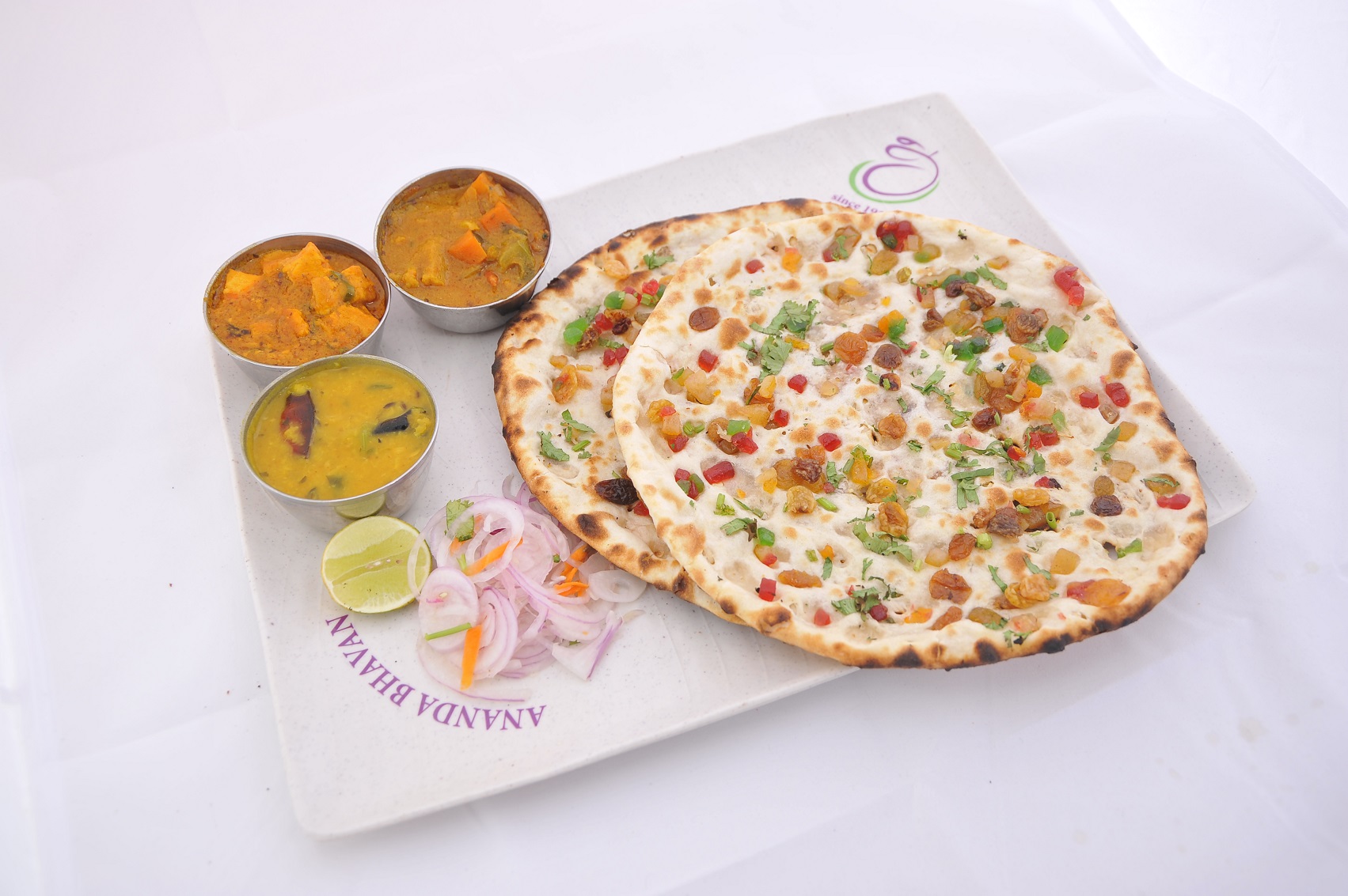 Kashmiri Naan (1 Pc) No Curry Kashmiri Naan (1 Pc) No Curry